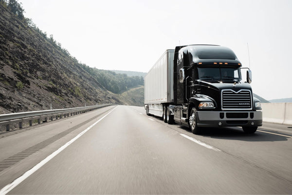 What Size Mattress Fits in a Mack Pinnacle?